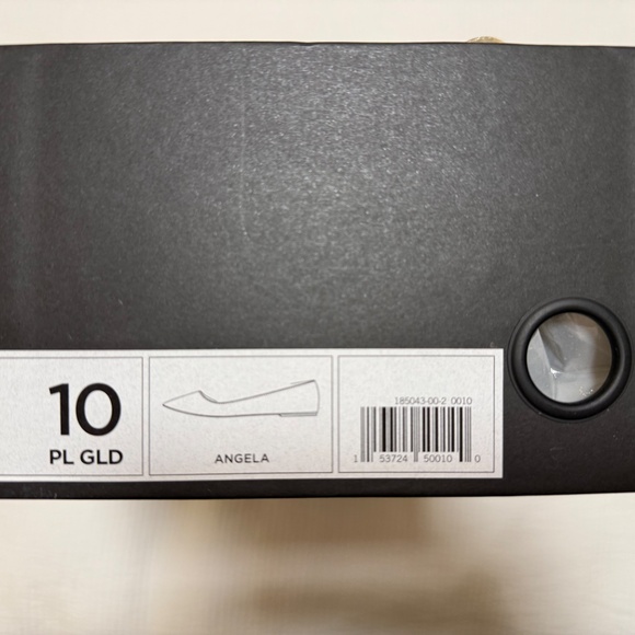 Gold Metallic Pointy-toed Banana Republic Flats, size 10 (NEW) - Picture 3 of 3